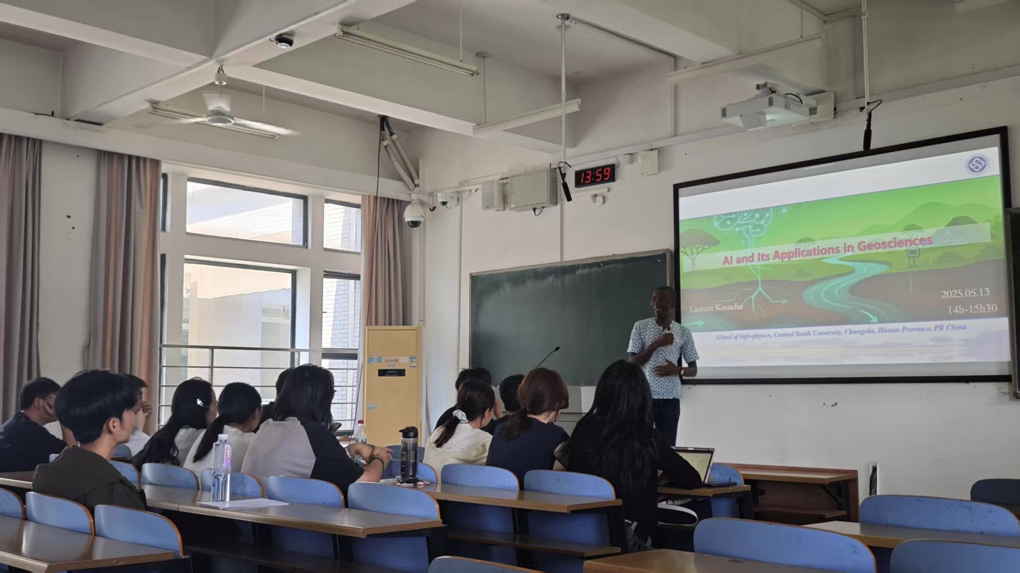 Laurent Kouadio lecturing AI and Its Applications in Geosciences, CSU School of Infophysics, May 2025